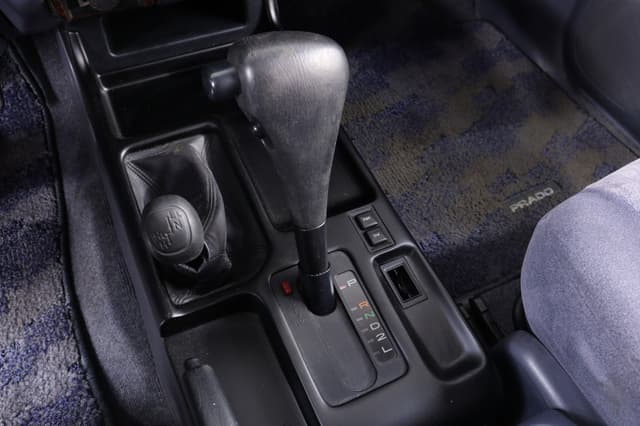 1999 Toyota Land Cruiser JDM car for sale — photo 14 of 25