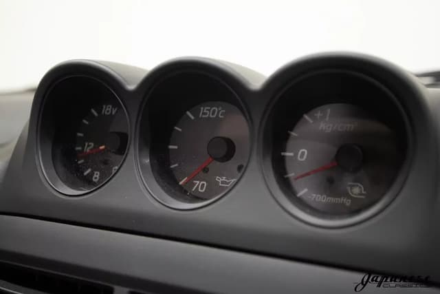 1998 Nissan Skyline JDM car for sale — photo 12 of 25