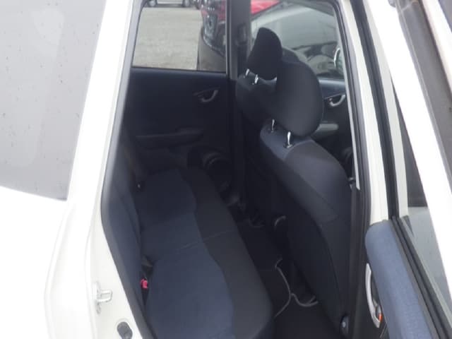 2009 Honda Fit JDM car for sale — photo 5 of 8