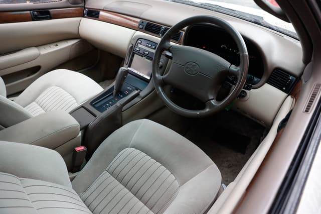 1999 Toyota Soarer JDM car for sale — photo 7 of 25