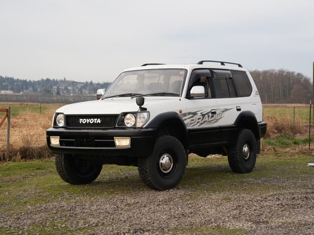 2000 Toyota Land Cruiser Prado JDM car for sale — photo 2 of 14