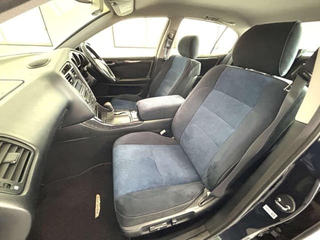 1999 Toyota Aristo JDM car for sale — photo 9 of 25