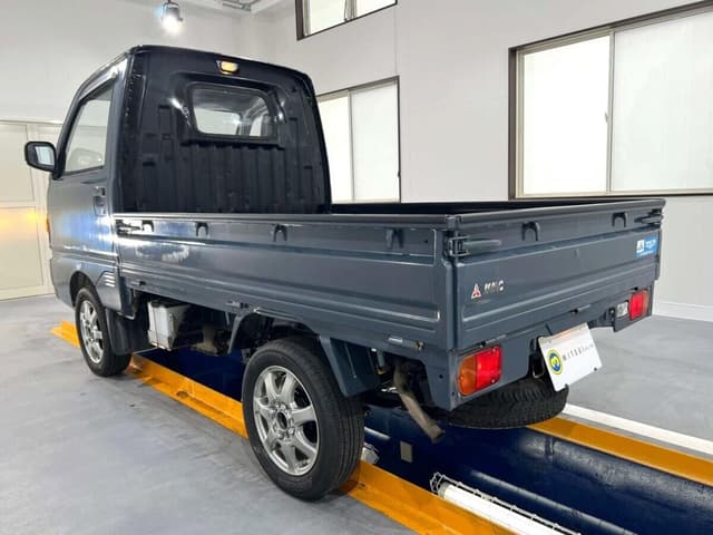 1993 Mitsubishi Minicab JDM car for sale — photo 3 of 25