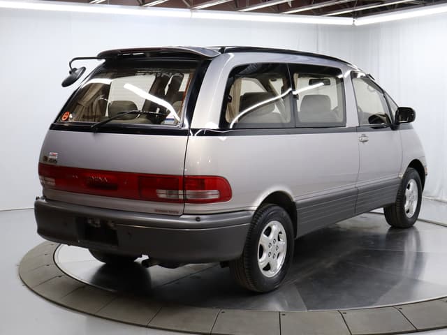 1993 Toyota Estima JDM car for sale — photo 7 of 25