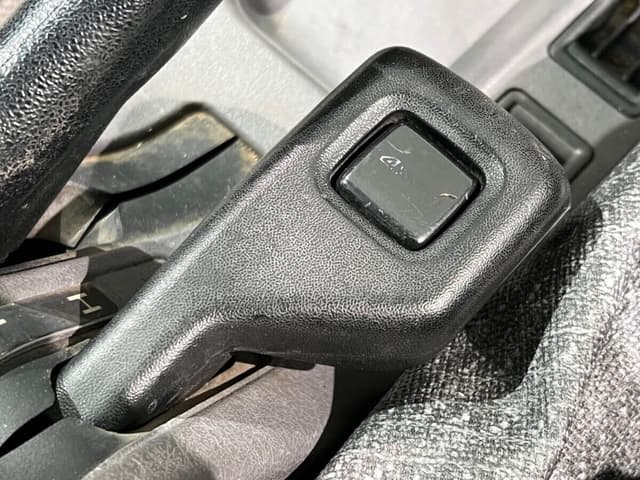 1994 Mitsubishi Minicab JDM car for sale — photo 13 of 24