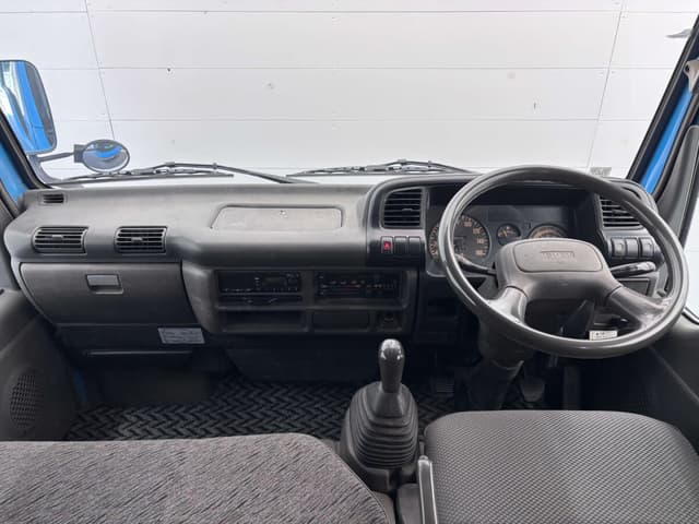 1999 Isuzu Elf JDM car for sale — photo 12 of 25