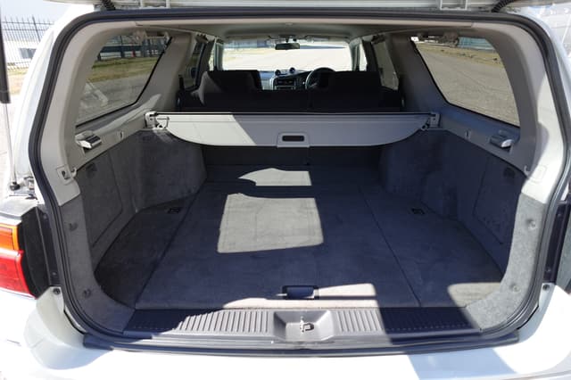 1997 Nissan Stagea JDM car for sale — photo 6 of 20