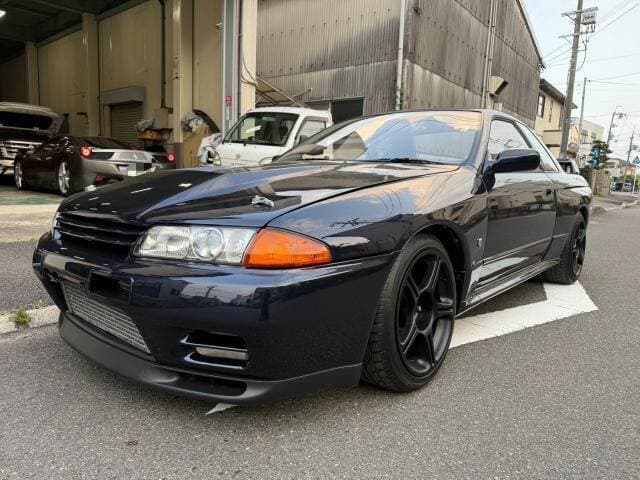 1991 Nissan Skyline JDM car for sale — photo 12 of 20