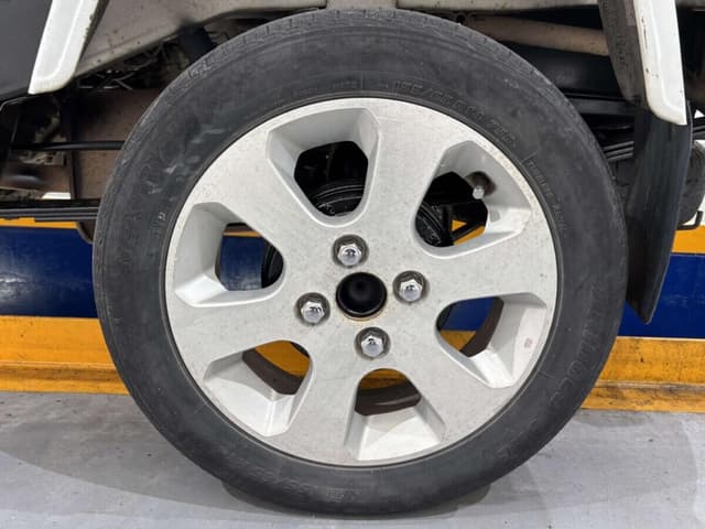 2000 Daihatsu Hijet JDM car for sale — photo 18 of 25
