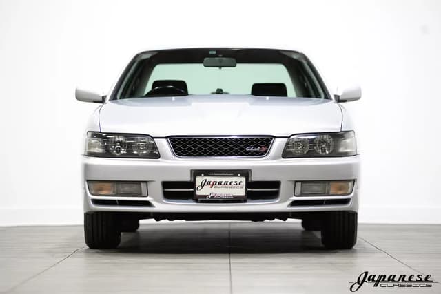 1997 Nissan Laurel JDM car for sale — photo 2 of 25