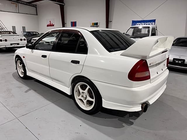 1996 Mitsubishi Lancer Evolution JDM car for sale — photo 3 of 25