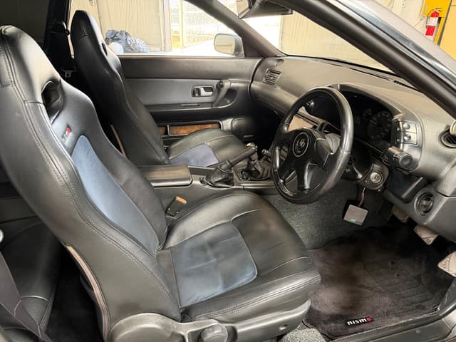 1991 Nissan Skyline JDM car for sale — photo 3 of 15