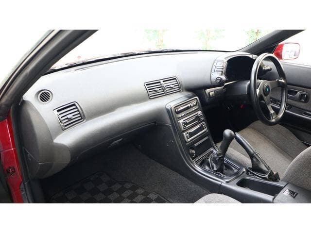 1990 Nissan Skyline JDM car for sale — photo 3 of 17