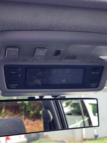 1998 Toyota Hilux Surf JDM car for sale — photo 16 of 25