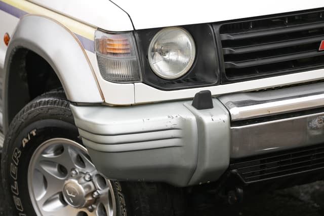 1996 Mitsubishi Pajero JDM car for sale — photo 17 of 25