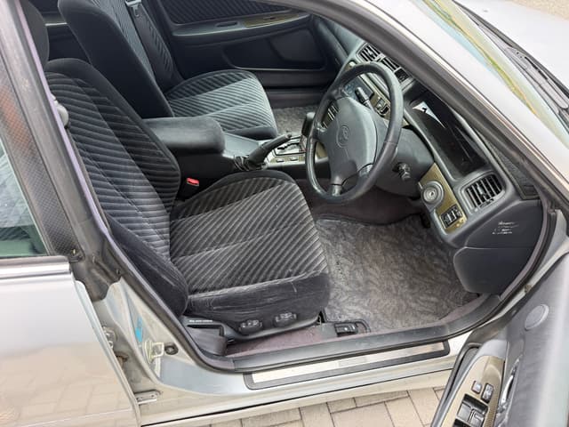 1997 Toyota Chaser JDM car for sale — photo 9 of 14