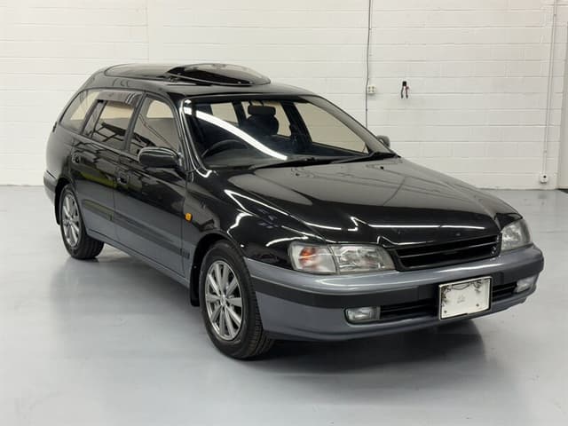 1994 Toyota Caldina JDM car for sale — photo 3 of 10