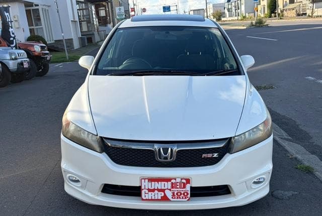 2007 Honda Stream JDM car for sale — photo 5 of 25