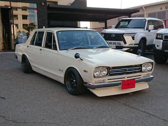 1971 Nissan Skyline JDM car for sale — photo 16 of 20