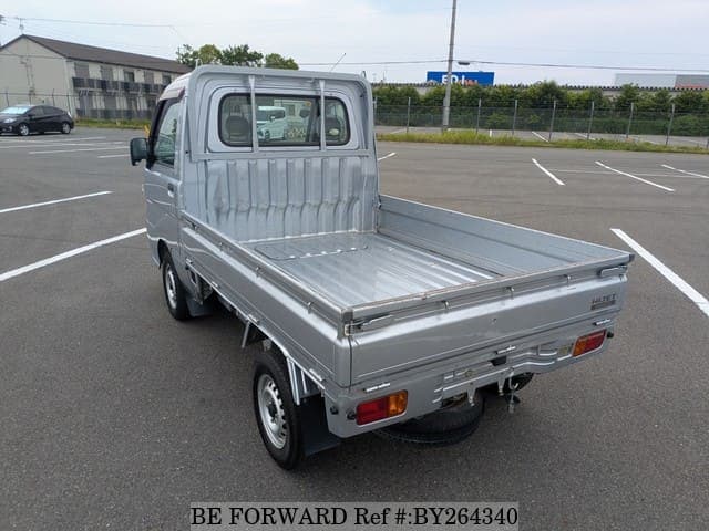 2009 Daihatsu Hijet JDM car for sale — photo 3 of 25
