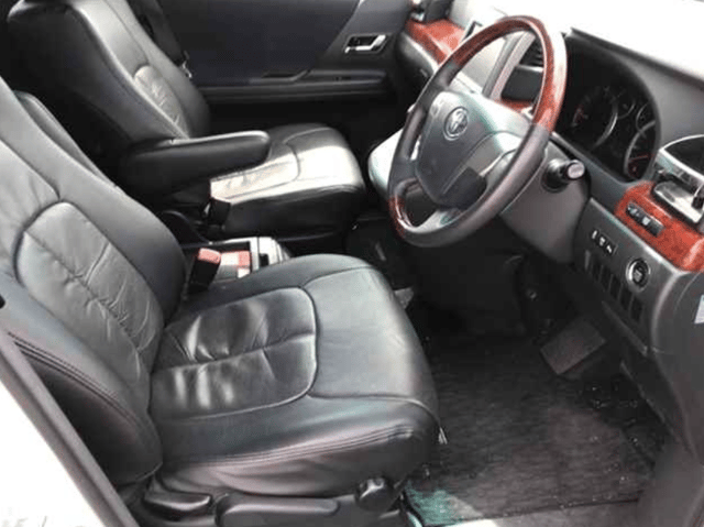 2010 Toyota Alphard JDM car for sale — photo 3 of 7