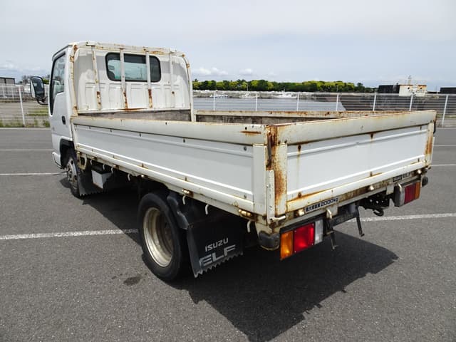 2003 Isuzu Elf JDM car for sale — photo 3 of 25