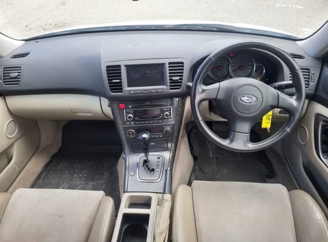 2004 Subaru Legacy JDM car for sale — photo 8 of 11