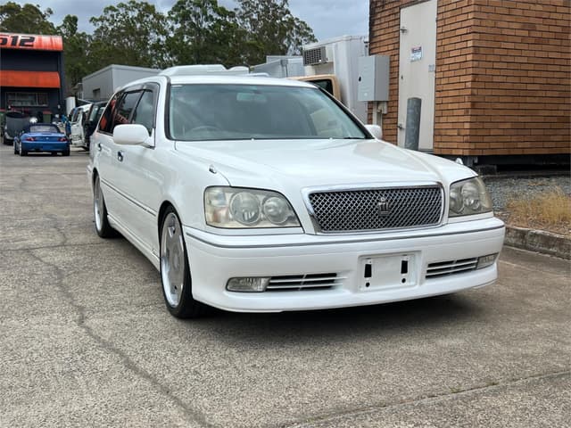 2003 Toyota Crown JDM car for sale — photo 3 of 16