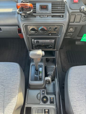 1995 Mitsubishi Pajero JDM car for sale — photo 24 of 26