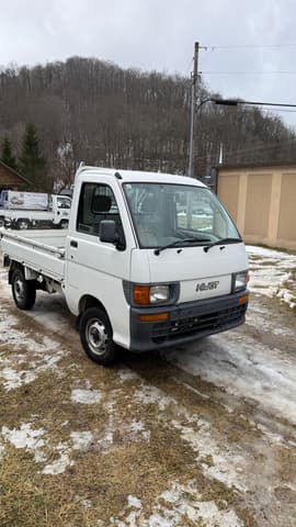 1998 Daihatsu Hijet JDM car for sale — photo 3 of 11