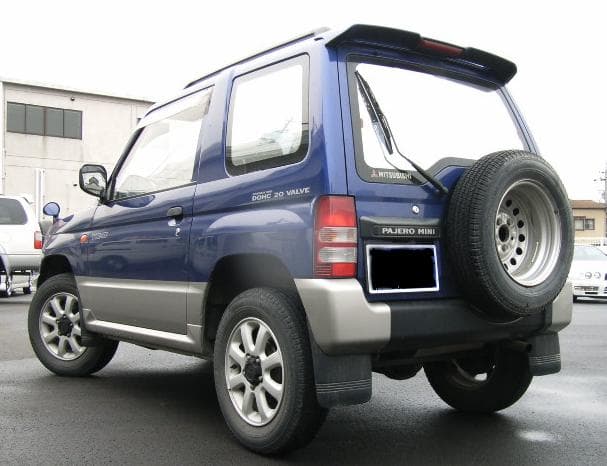 1995 Mitsubishi Pajero Mini JDM car for sale — photo 2 of 3