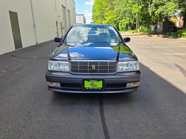 1998 Toyota Crown JDM car for sale — photo 7 of 13