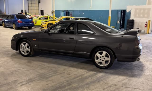 1994 Nissan Skyline JDM car for sale — photo 15 of 25