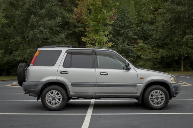 1996 Honda CR-V JDM car for sale — photo 6 of 24