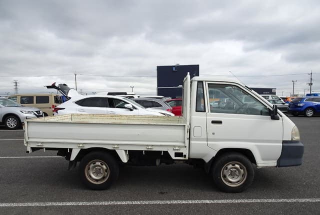 2002 Toyota Lite Ace JDM car for sale — photo 6 of 25