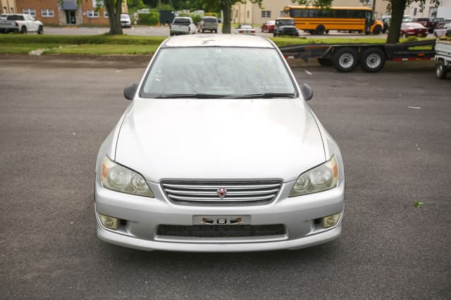 1998 Toyota Altezza JDM car for sale — photo 10 of 25