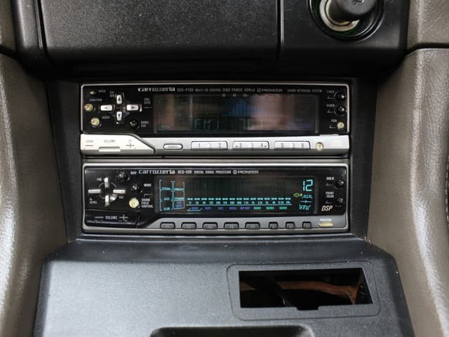 1989 Toyota Soarer JDM car for sale — photo 13 of 25