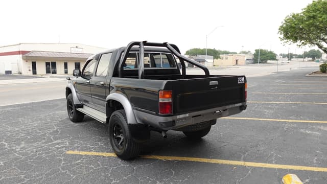 1997 Toyota Hilux JDM car for sale — photo 6 of 15