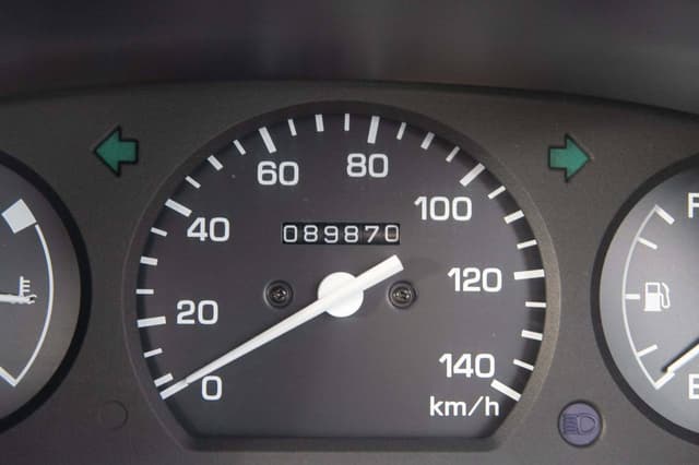 1997 Daihatsu Hijet JDM car for sale — photo 13 of 15