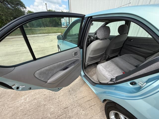 1998 Toyota Prius JDM car for sale — photo 12 of 21
