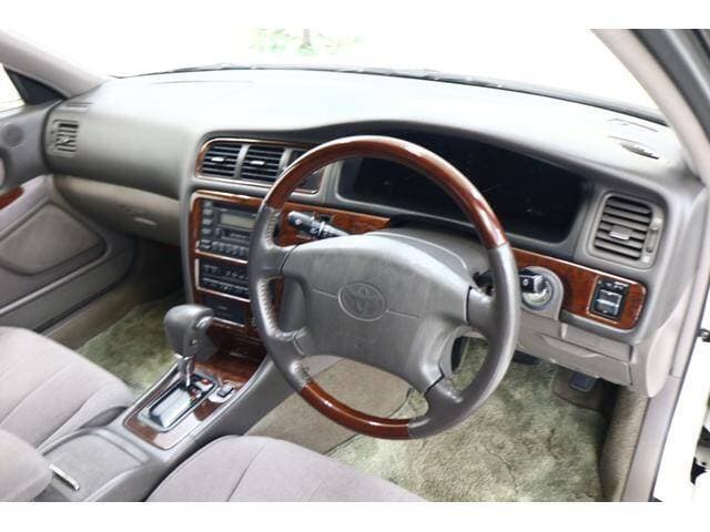 1999 Toyota Mark II JDM car for sale — photo 3 of 18
