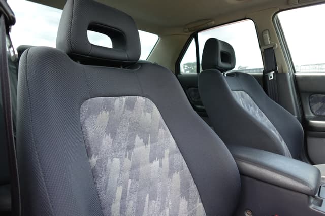 1998 Nissan Skyline JDM car for sale — photo 16 of 19