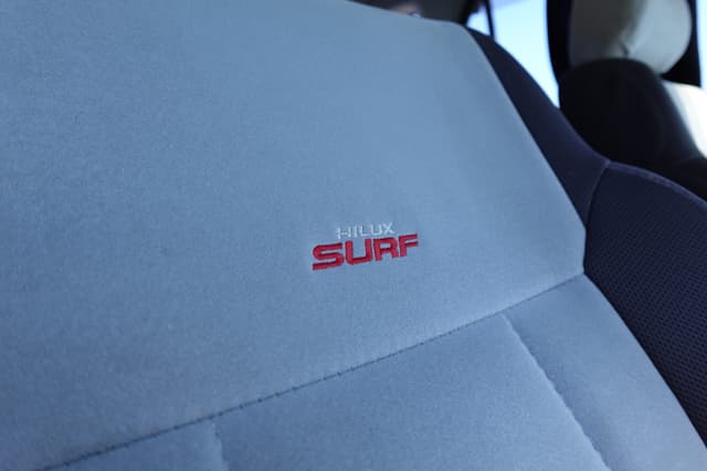 1999 Toyota Hilux Surf JDM car for sale — photo 8 of 21