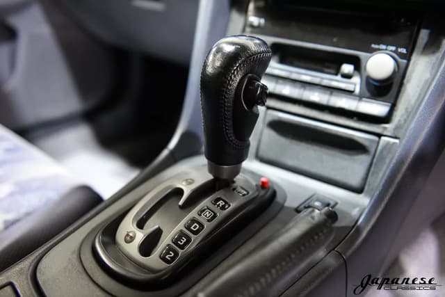 1998 Nissan Skyline JDM car for sale — photo 10 of 25