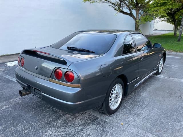 1994 Nissan Skyline JDM car for sale — photo 2 of 21