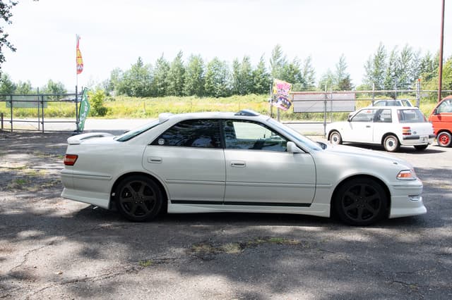 1997 Toyota Mark II JDM car for sale — photo 8 of 13