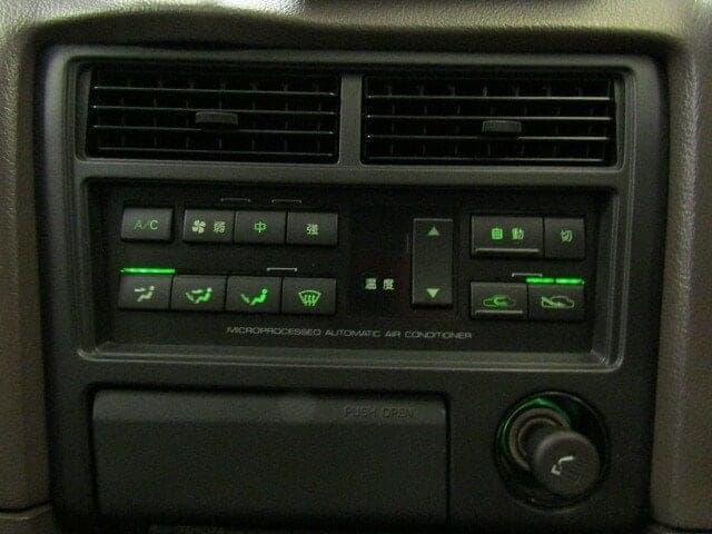 1989 Toyota Soarer JDM car for sale — photo 20 of 25