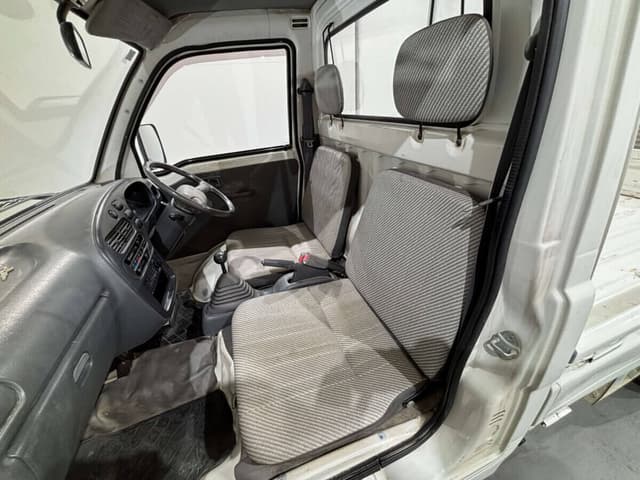 1994 Daihatsu Hijet JDM car for sale — photo 9 of 10