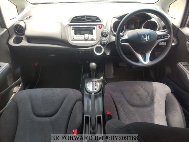2010 Honda Fit JDM car for sale — photo 4 of 6