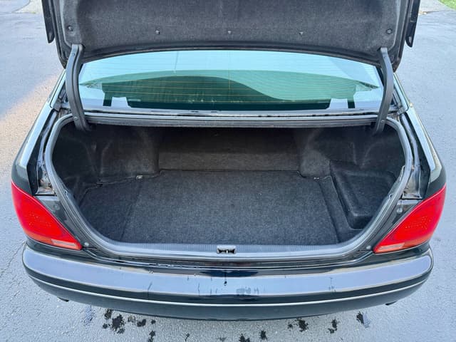 2001 Toyota Aristo JDM car for sale — photo 20 of 25